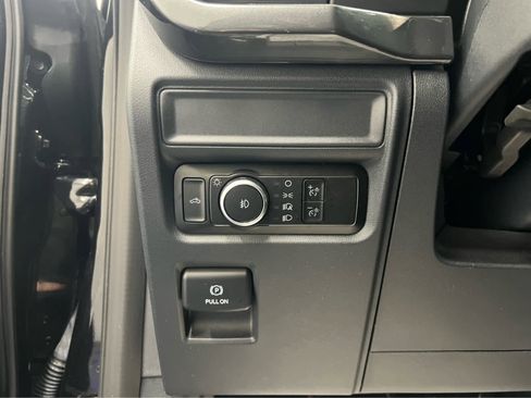 Used 2024 Ford F150 STX image 15