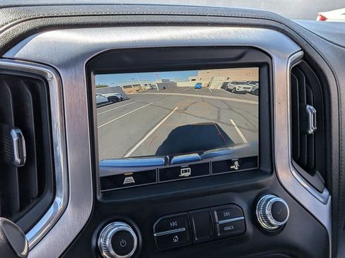Used 2021 GMC Sierra 1500 SLT w/ SLT Convenience Package AWD/4WD image 12