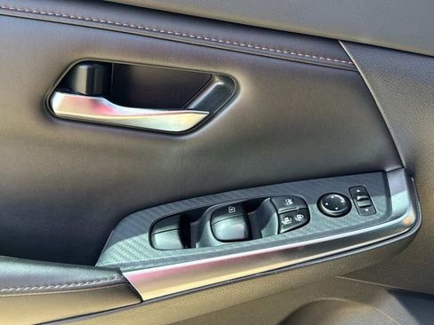 Used 2022 Nissan Sentra SR w/ Electronics Package image 26