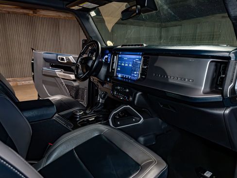 Used 2023 Ford Bronco Outer Banks w/ Sasquatch Package image 20