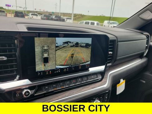 New 2026 GMC Sierra 1500 SLT AWD/4WD image 18