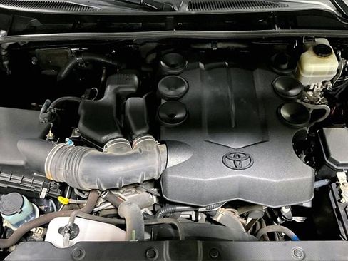 Used 2016 Toyota 4Runner Trail Premium image 27