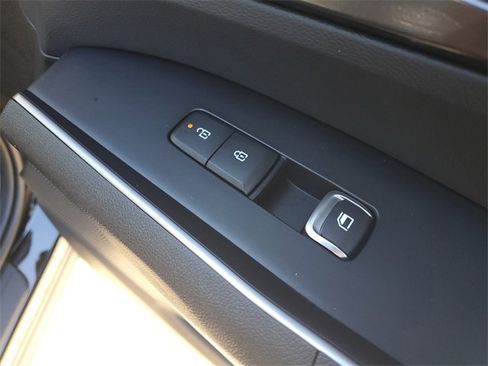 New 2026 Kia Sorento LX image 11