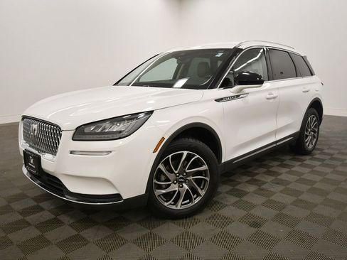 Used 2021 Lincoln Corsair Standard w/ Equipment Group 101A image 2