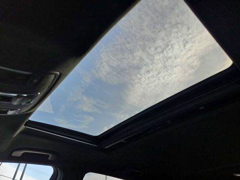 Used 2017 Mercedes-Benz GLE 350 image 18