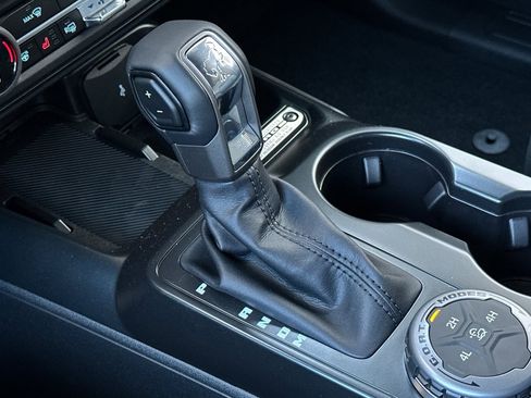 New 2025 Ford Bronco Outer Banks image 21