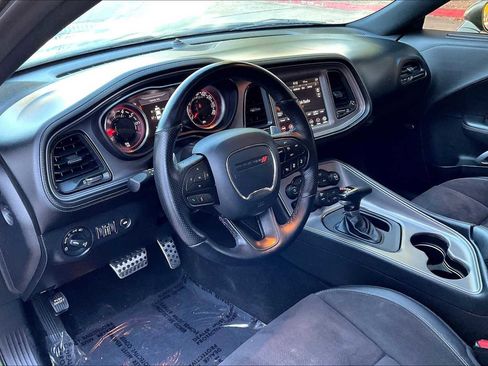 Used 2023 Dodge Challenger GT w/ Plus Package image 29