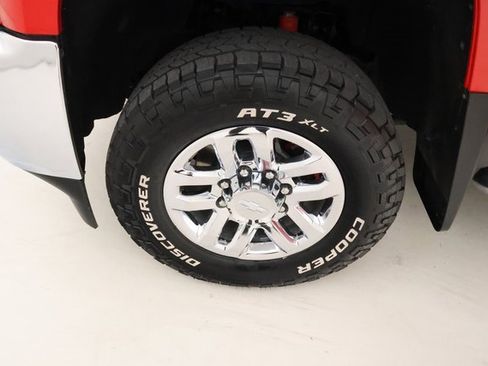 Used 2018 Chevrolet Silverado 2500 LTZ w/ LTZ Plus Package image 6