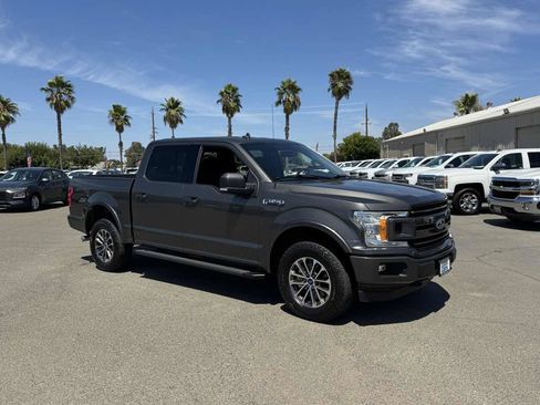 Used 2018 Ford F150 XLT w/ Equipment Group 302A Luxury AWD/4WD image 13