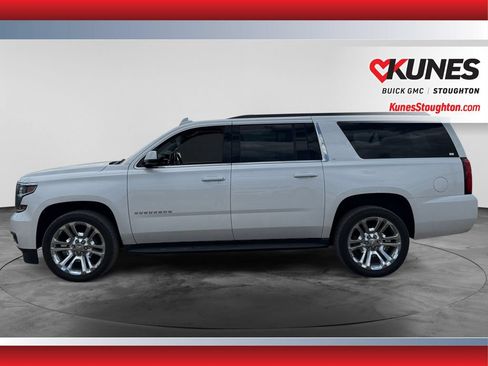 Used 2019 Chevrolet Suburban LT AWD/4WD image 4