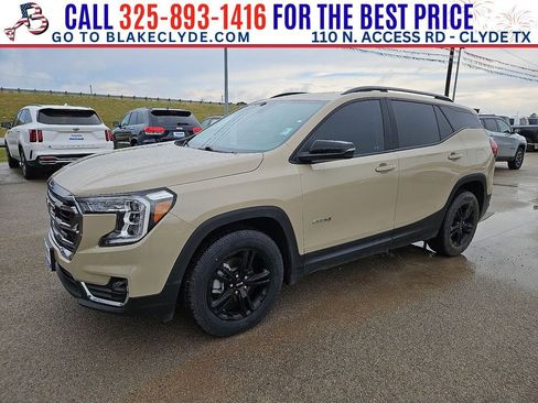 Used 2022 GMC Terrain AT4 AWD/4WD image 2