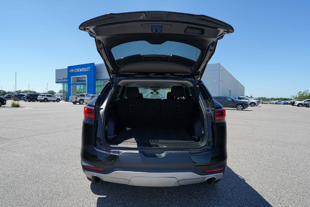 Used 2025 Chevrolet Blazer LT AWD/4WD image 15