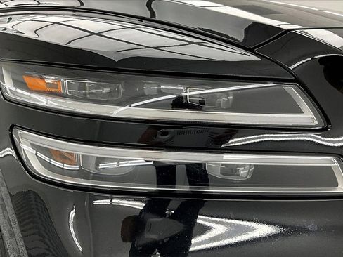 Used 2022 Genesis GV80 3.5T w/ Advanced Package 06 image 29