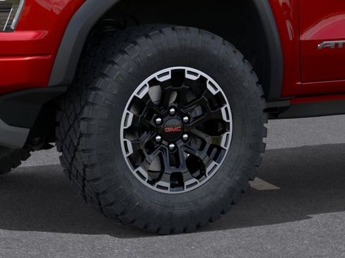 New 2026 GMC Canyon AT4 w/ Technology Plus Package AWD/4WD image 9