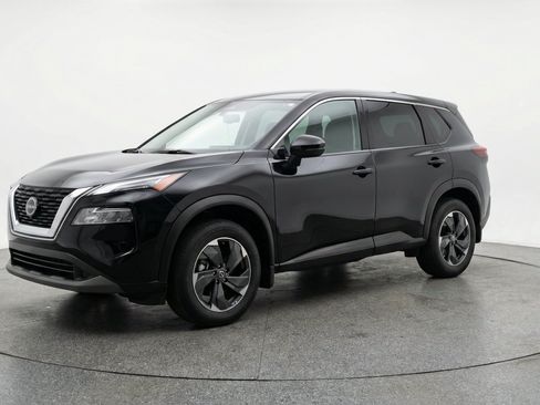 Used 2025 Nissan Rogue SV FWD image 3