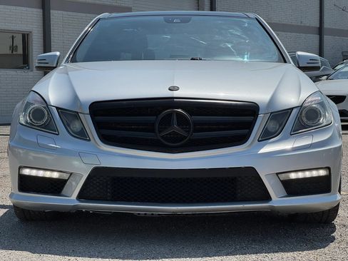 Used 2010 Mercedes-Benz E 63 AMG Sedan image 11