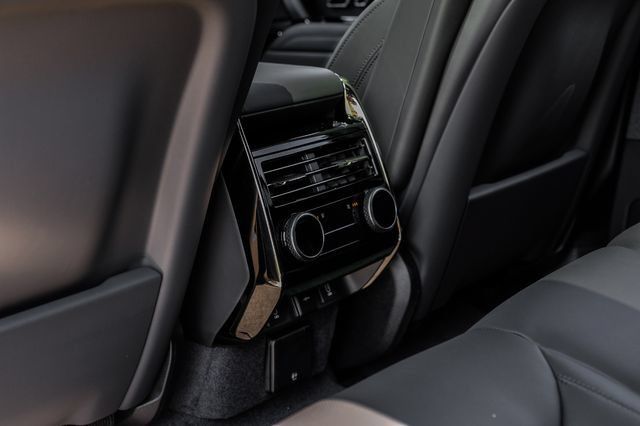 New 2026 Land Rover Range Rover Sport Dynamic SE AWD/4WD image 45