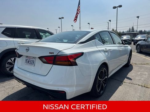 Certified 2023 Nissan Altima 2.5 SR FWD image 7
