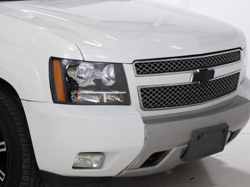 Used 2008 Chevrolet Tahoe LT image 12