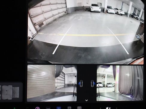 Used 2022 Tesla Model Y Long Range AWD/4WD image 9