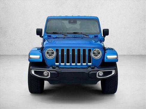Used 2021 Jeep Wrangler Unlimited Sahara w/ Cold Weather Group AWD/4WD image 3