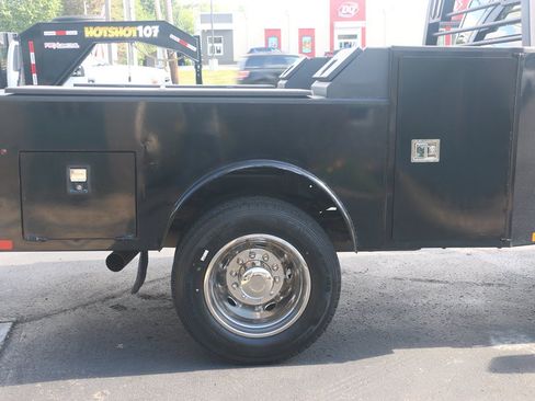 Used 2023 RAM 4500 SLT w/ Quick Order Package 2YG SLT AWD/4WD image 28