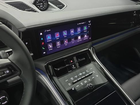 New 2026 Porsche Panamera 4 E-Hybrid AWD/4WD image 15