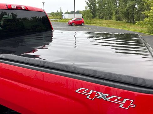 Used 2015 Chevrolet Silverado 1500 LT AWD/4WD image 8
