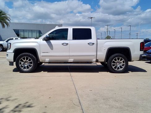 Used 2018 GMC Sierra 1500 Denali RWD image 4
