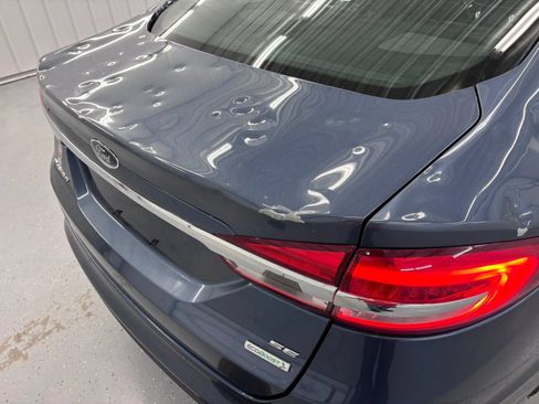 Used 2018 Ford Fusion SE w/ Fusion SE Technology Package FWD image 24