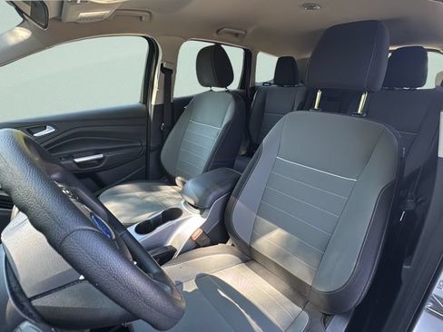 Used 2014 Ford Escape SE FWD image 11