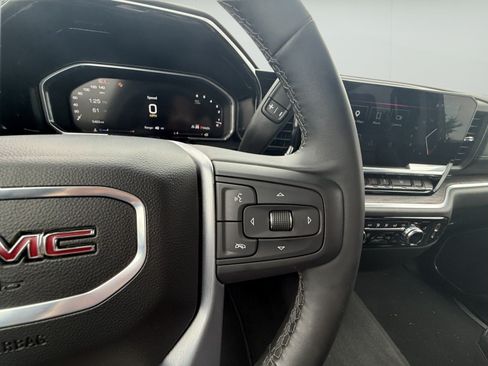 Used 2026 GMC Sierra 1500 SLT AWD/4WD image 20