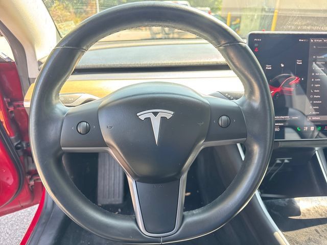 Used 2018 Tesla Model 3 Long Range AWD/4WD image 19