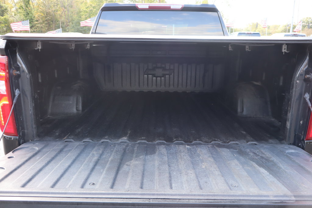 Used 2022 Chevrolet Silverado 1500 Custom w/ Safety Confidence Package AWD/4WD image 27
