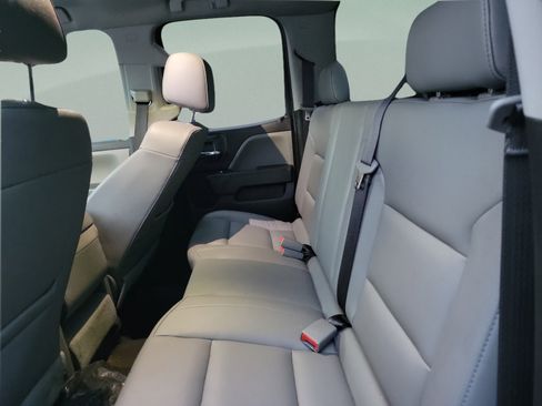 Used 2019 GMC Sierra 1500 Limited w/ Sierra Convenience Package RWD image 6