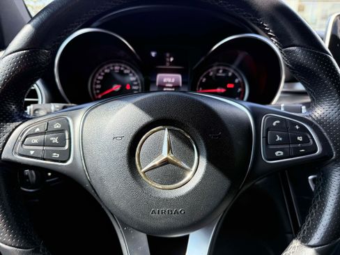 Used 2018 Mercedes-Benz GLC 300 image 20