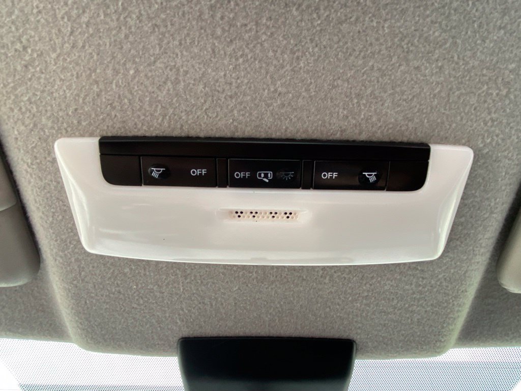 Used 2023 Nissan Kicks SV FWD image 24