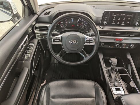 Certified 2021 Kia Telluride LX image 26
