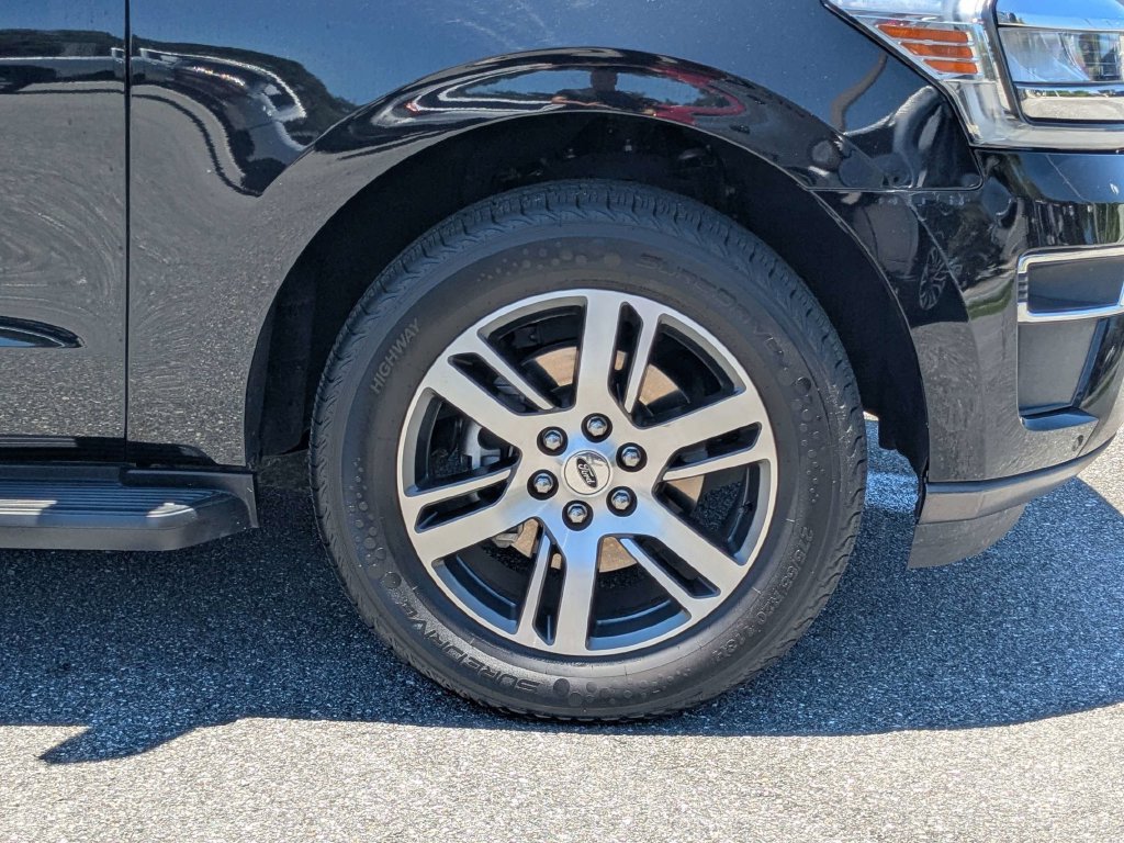 Used 2024 Ford Expedition Max Limited RWD image 14