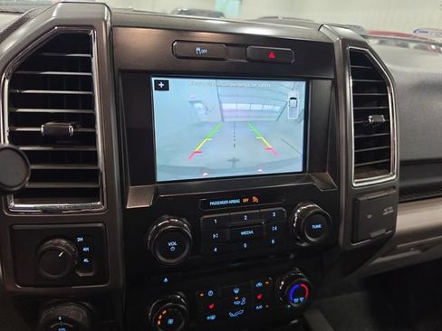 Used 2016 Ford F150 XLT w/ Equipment Group 302A Luxury AWD/4WD image 9