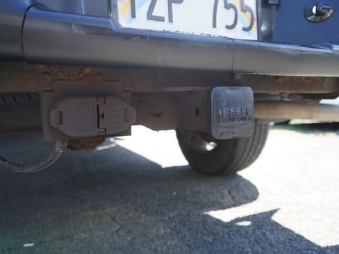 Used 2014 Ford F150 XLT w/ Equipment Group 301A Mid RWD image 8