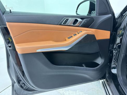 Used 2022 BMW X5 xDrive40i w/ Executive Package image 26