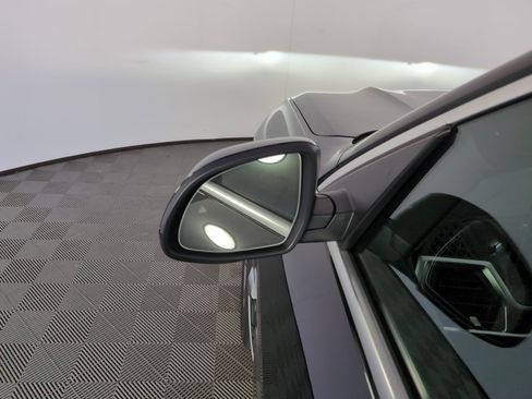 Used 2026 BMW X5 sDrive40i image 21