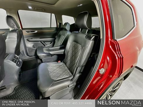 Used 2024 Volkswagen Atlas SEL Premium R-Line AWD/4WD image 25