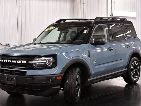 Used 2022 Ford Bronco Sport Outer Banks AWD/4WD image 3