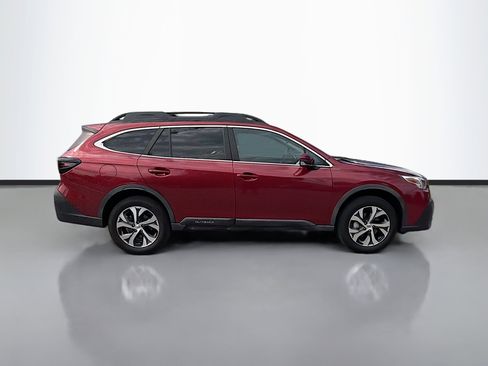 Used 2020 Subaru Outback Limited image 2