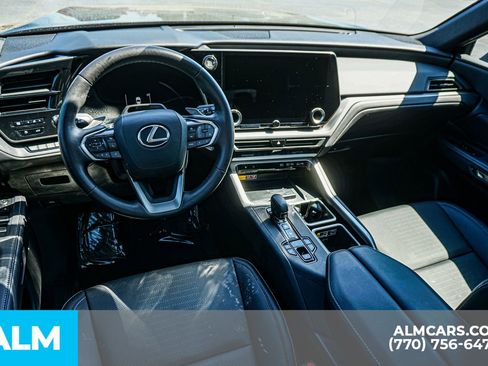 Used 2025 Lexus TX 350 AWD w/ Technology Package image 30