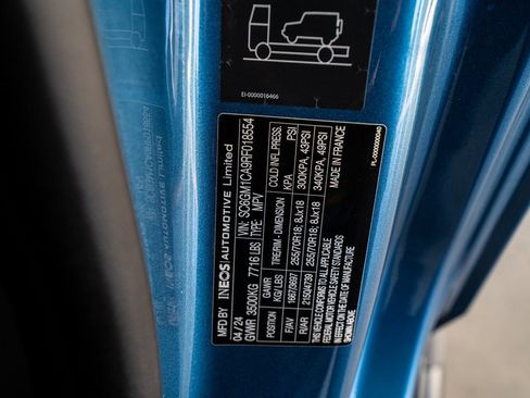 Used 2024 INEOS Grenadier Base image 59