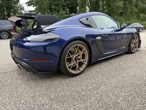 Certified 2023 Porsche 718 Cayman GT4 RS RWD image 7