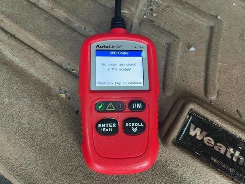 Used 2011 Toyota Sequoia Platinum image 84